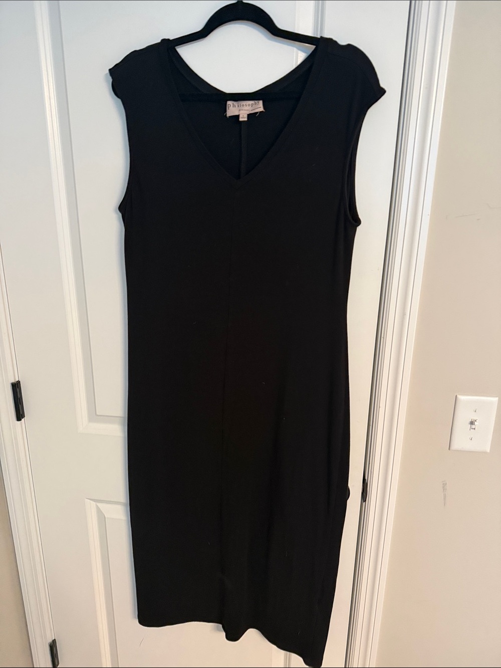 Philosophy Black Sleeveless V-Neck Midi Dress